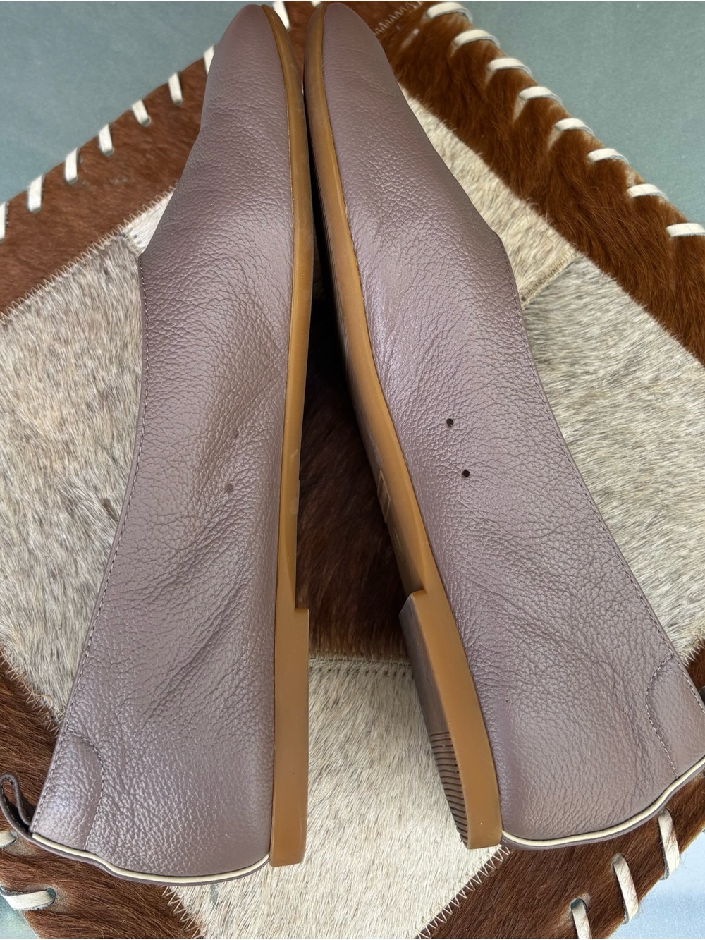 Everlane Day Glove Leather Flat in Leather - Picture 3 of 9